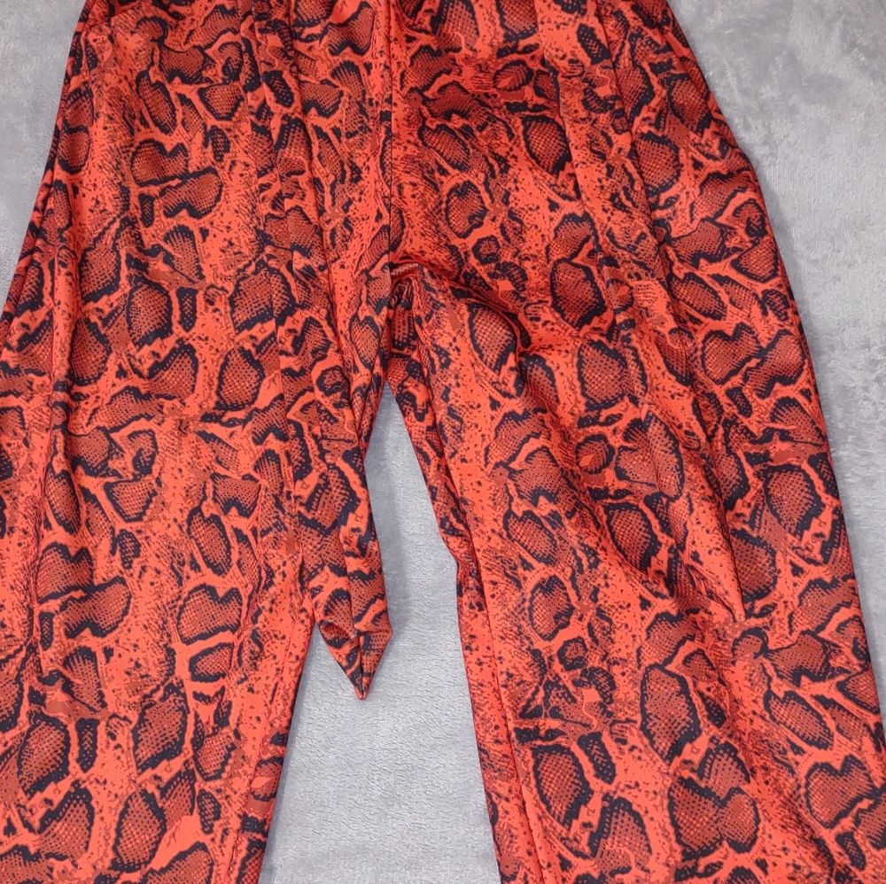Drawstring Pants - Picture 3 of 6